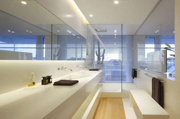 现代四居室卫生间效果图设计