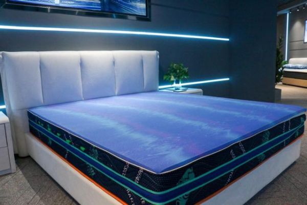 意大利N.A.M两款床垫评测：轻奢意式床垫，颜值出众睡眠更舒适