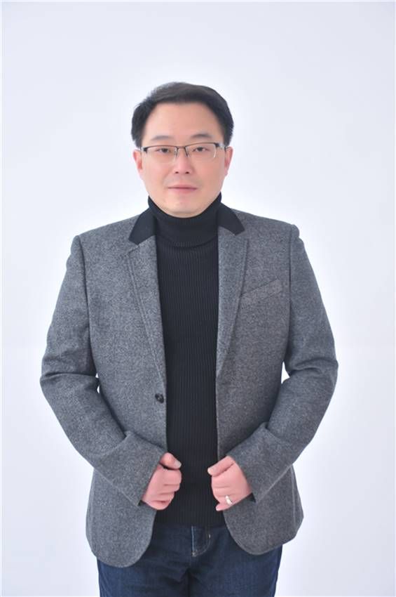   郑济民   台湾·桂林米平方设计创始人