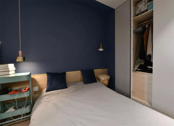 71平的现代风公寓，客厅也能变成一个卧室