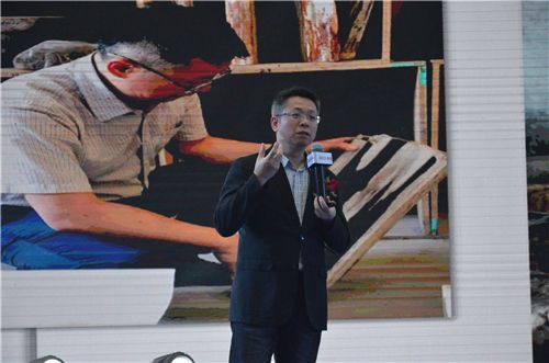 杭州诺贝尔陶瓷有限公司副总裁 兼研发总监 钟树铭先生