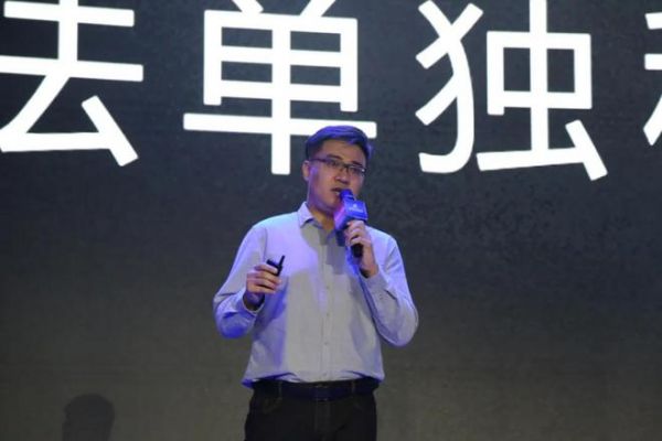 聚暖科技联合创始人 陈颢文