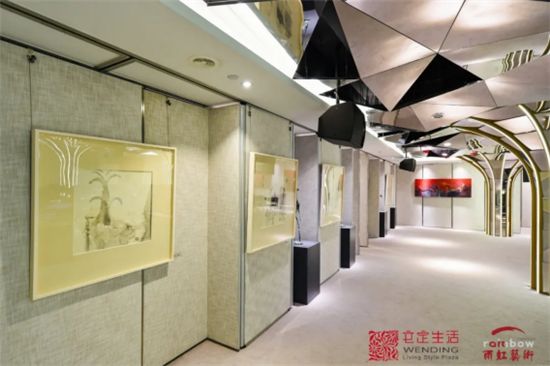 生命的隐喻 —《春秋鸟》严智龙作品展