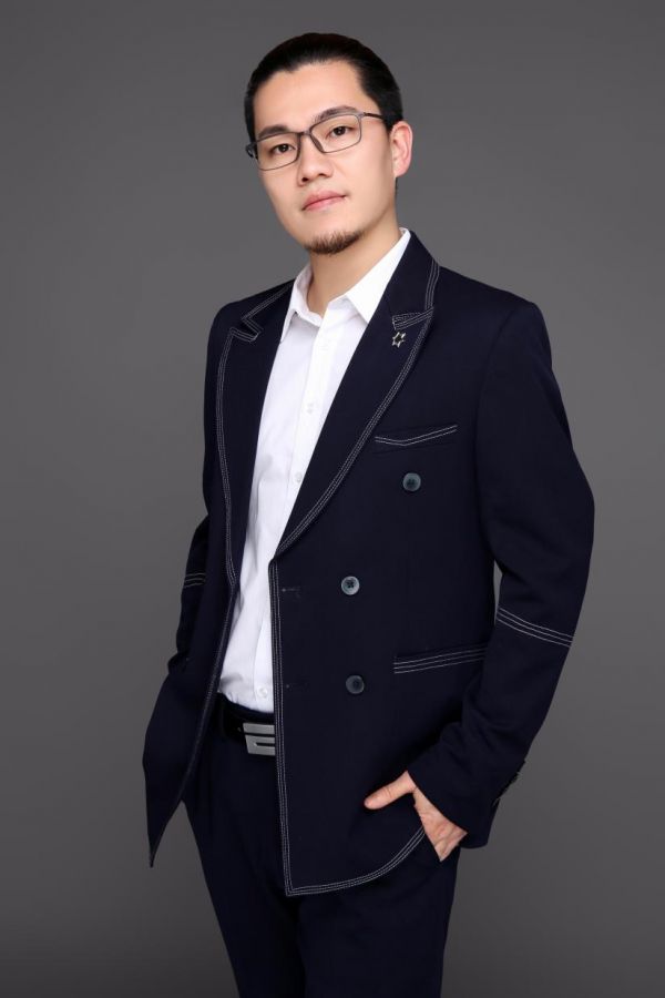 中国设计新青年优秀作品巡展| 项祖伟:让设计说话,让空间说话。