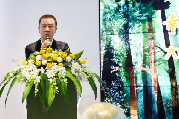 http://img.toumeiw.cn/upload/images/20220110/5513a8b3862ec96f975bb3b513436bef.png