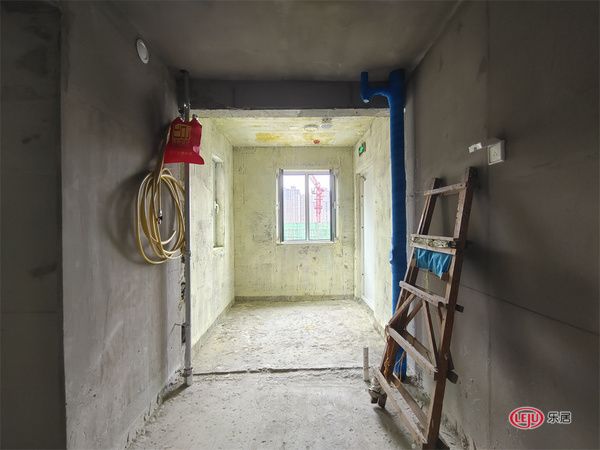 杨婷全案设计 | 施工放线，图纸上墙