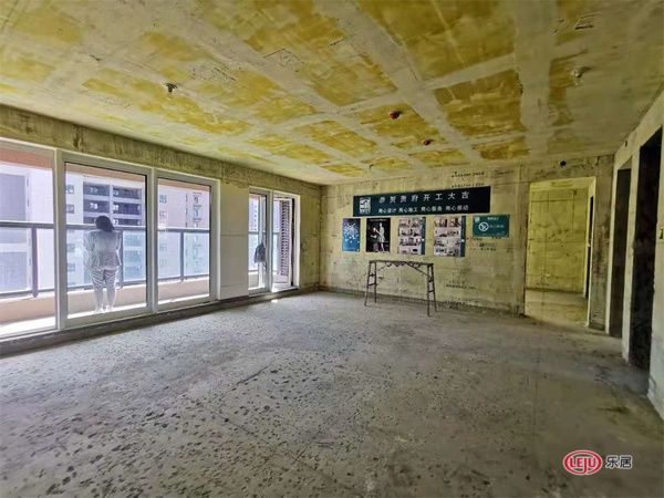 杨婷全案设计 | 施工放线，图纸上墙