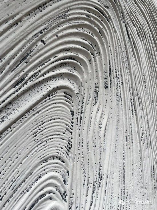 “新锐艺术展”展览现场特写