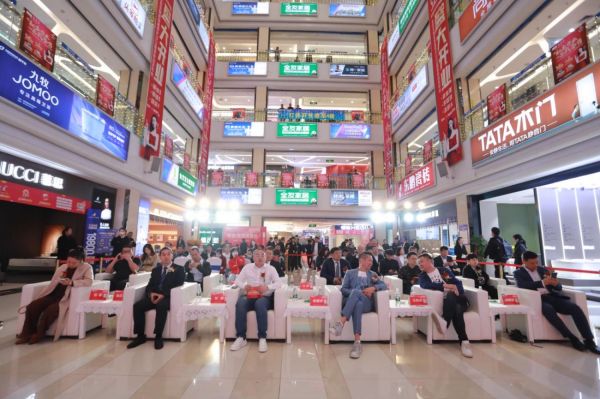  （索菲亚开业盛典暨整家新品发布会现场）