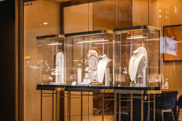 Piaget Flagship Boutique 如恩作品 | 「匠」Piaget伯爵香港旗舰店