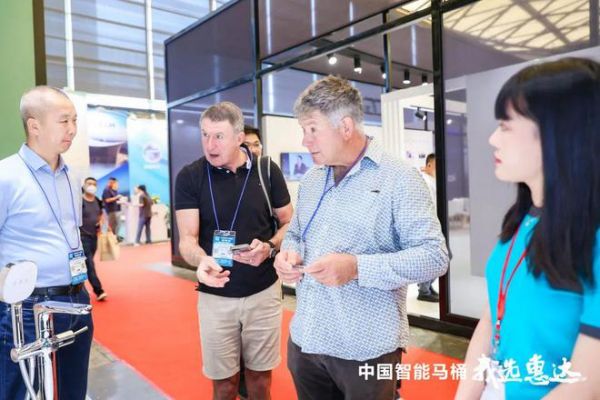 聚焦智能卫浴，惠达卫浴成上海厨卫展人气王