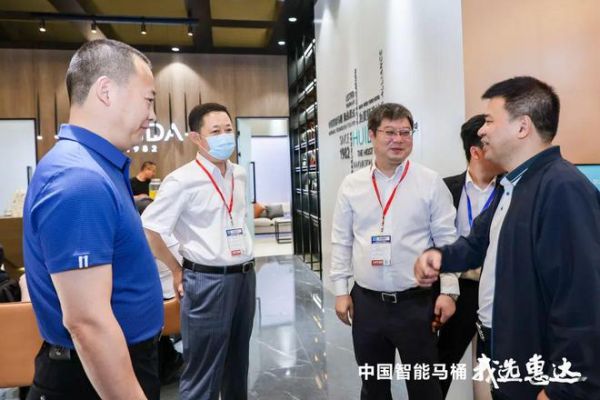 聚焦智能卫浴，惠达卫浴成上海厨卫展人气王