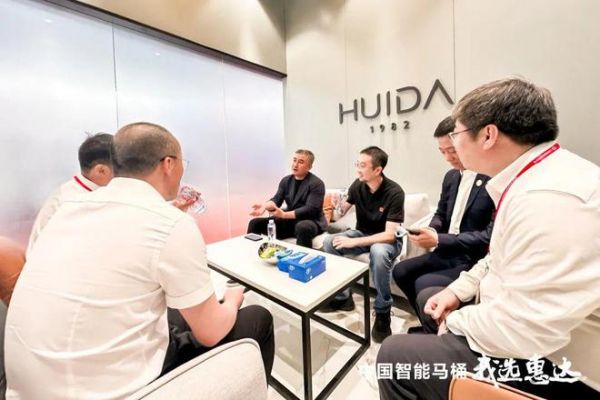 聚焦智能卫浴，惠达卫浴成上海厨卫展人气王