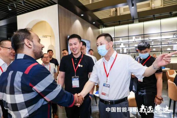 聚焦智能卫浴，惠达卫浴成上海厨卫展人气王