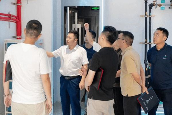 海信日立中央空调HHES工程店签约仪式圆满完成