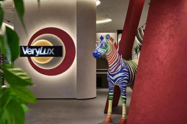 由伟壮色彩美学空间系列：VeryLux威罗艺术涂料展厅，色彩的力量