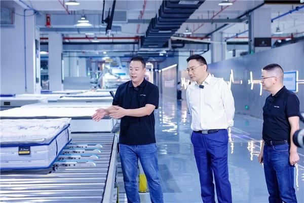 慕思全球睡眠文化之旅再启航,携手罗振宇探索健康睡眠新境界