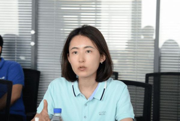中国卫浴T8峰会主办方一行领导到访惠达卫浴