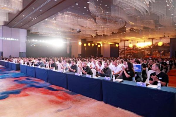 2023掌上明珠家居美好生活大会，整家业态迭代进化，全新产品重磅发布！