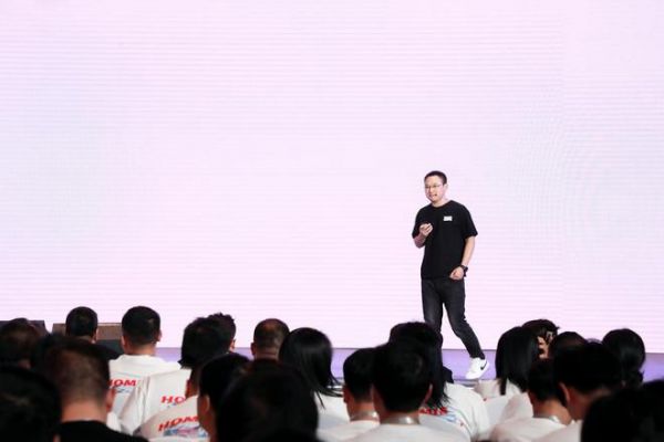 2023掌上明珠家居美好生活大会，整家业态迭代进化，全新产品重磅发布！