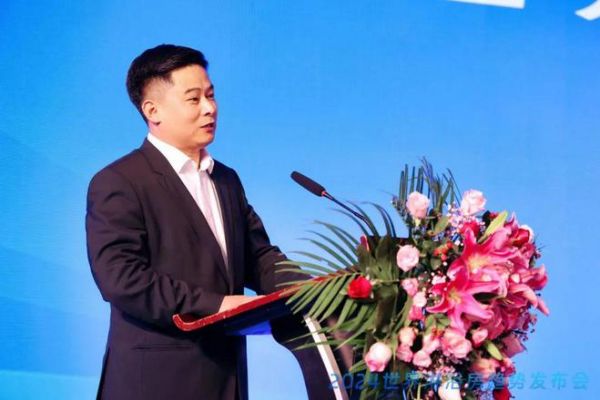 2024世界淋浴房趋势发布会佛山召开！百余万业界人士线上线下关注