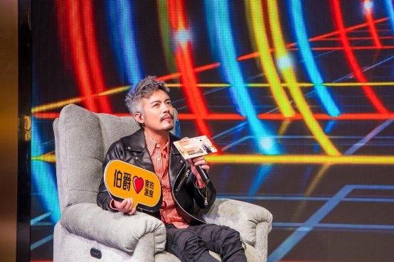 芝华仕伯爵系列携手红星美凯龙开启《家的温度季——以品质，暖生活》