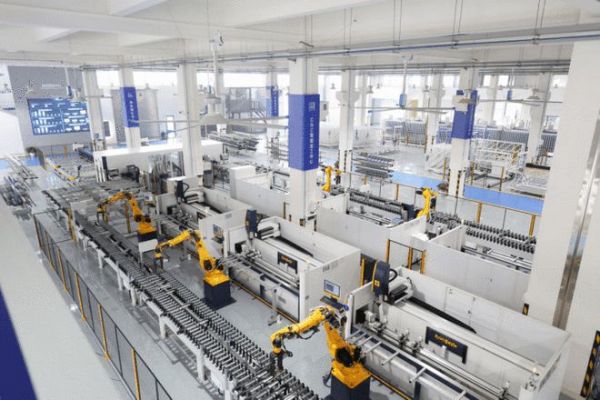 央视网《超级工厂》即将空降皇派门窗数智工厂展开神秘行动!速围观