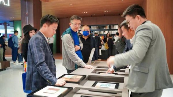 深圳家具展开展首日，朗生效能进化燃爆全场