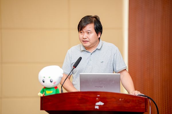   陈剑主任发言