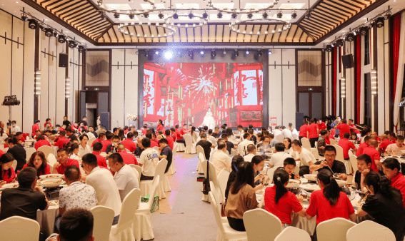 非凡大师·创新三层超平釉 | PG瓷砖2024秋季新品发布会盛大举行