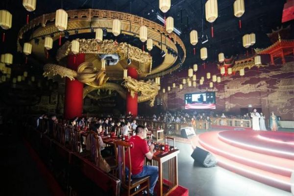 喜讯 | Felconi荣膺2025榜样力量“年度设计师推荐产品金奖”