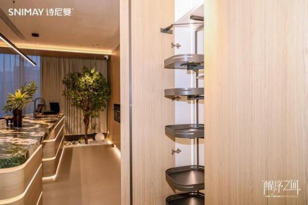 醒序之间 |诗尼曼7代展厅自然绽放,有序之上的价值觉醒新篇