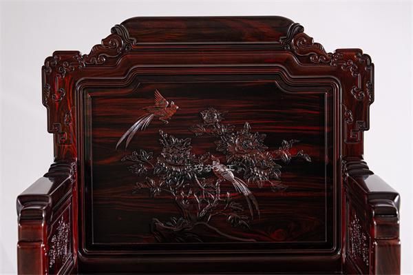 专业媒体联袂测评：巧夺天工红木《富贵华堂沙发》值得入手！