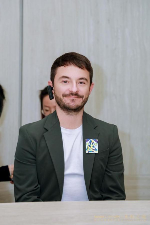 中西对话·岩续永恒｜德赛斯岩板主题论坛启幕，共话岩板艺术的跨文化表达