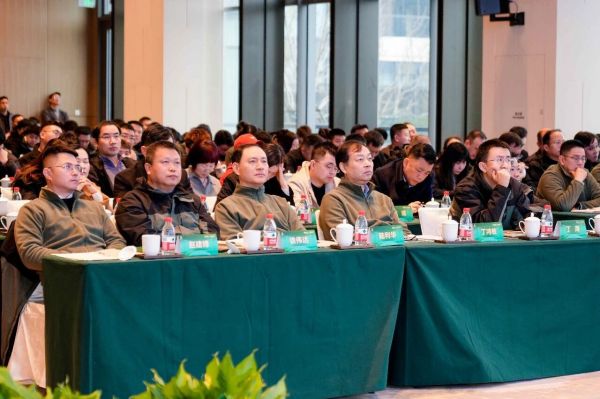 d34c8114418be6709b72fee289ef8be4