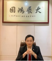 访冯树强：岩板产业再过10年仍有稳定发展空间