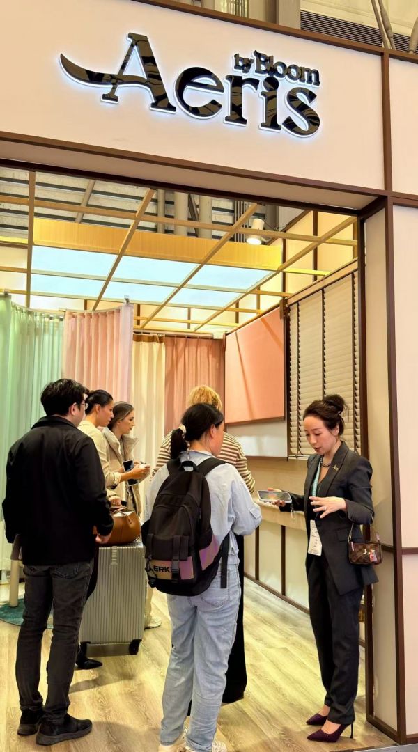 Aeris展位-2_副本.jpg