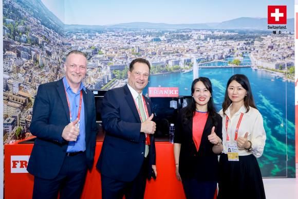 D:/工作文件/消博会现场图/HHAN2842-opq4498803099.jpgHHAN2842-opq4498803099