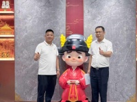 “好房子·好瓷砖”调研组走进金科瓷砖：看状元品牌底色，鉴状元新品实力