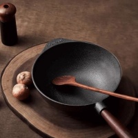 始于1906年瑞典：铸铁锅品牌Skeppshult斯肯特，手工砂模铸造传家宝级厨具
