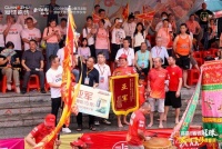 慢守文脉、快战巅峰！冠珠瓷砖×东胜东队在叠滘龙船漂移大赛硬气拼出中国美
