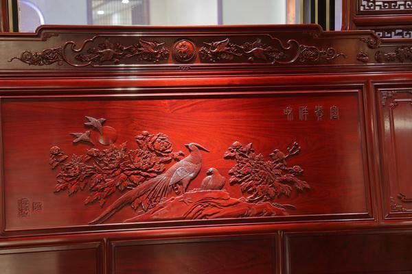 暑期研学寻国风就来年年红金典 解锁红木非遗与中式整装之美