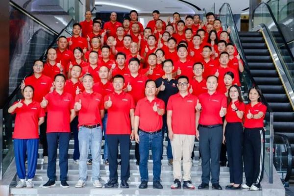 逆势启新，稳赢新局｜宏陶瓷砖总部展厅焕新升级开工大吉