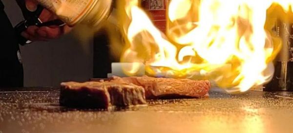 好材料造就好房子：德赛斯岩板以硬核性能践行“6633”号召