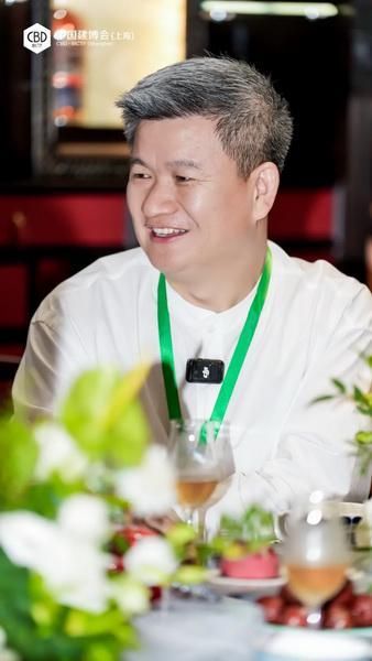 卓木王微醺空间惊艳亮相上海建博会，“微醺是一种疗愈美学”对谈成功举办