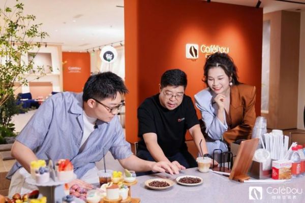 不止是咖啡|咖啡豆瓷砖与小豪总、YOYO姐共话年轻人居生活方式