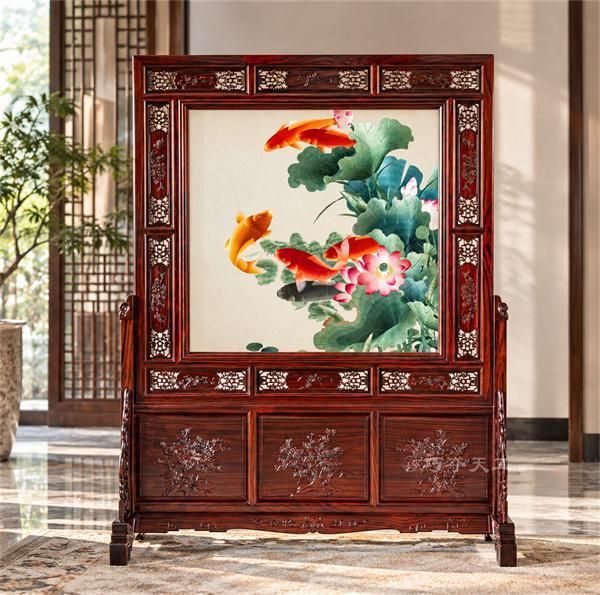 精品鉴赏 | 巧夺天工红木这四款苏绣屏风，自带吉祥彩蛋，读懂便是知己