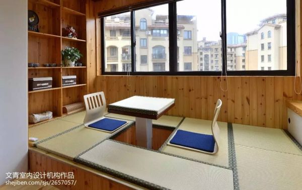 蜗居必备榻榻米,4平米也能耍大牌!